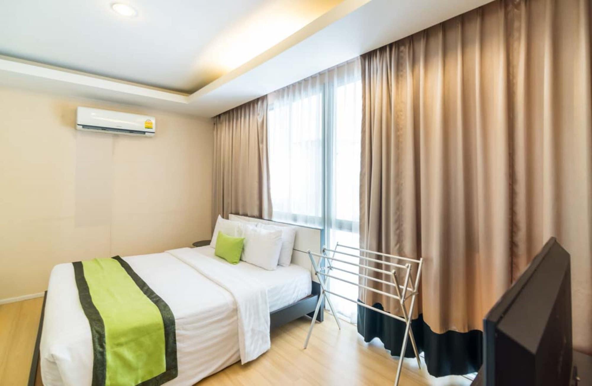 Icheck Inn Skyy Sukhumvit 1 Bangkok Ngoại thất bức ảnh