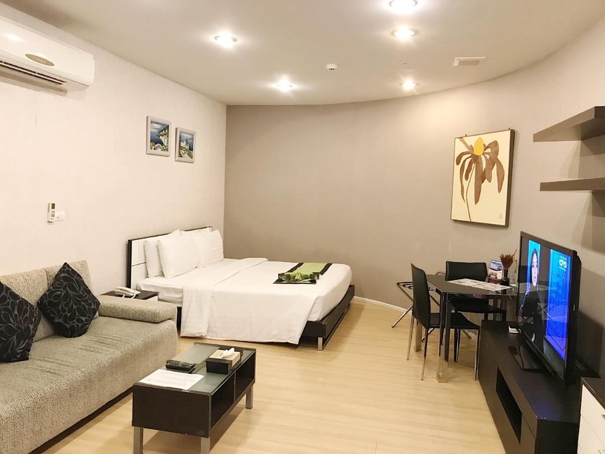 Icheck Inn Skyy Sukhumvit 1 Bangkok Ngoại thất bức ảnh